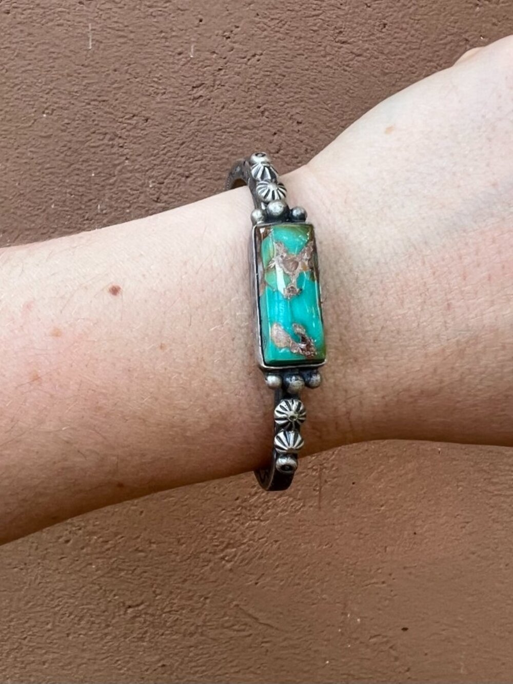 Navajo Vintage Turquoise and Sterling Silver Cuff Bracelet Signed Ronald Tom - Picture 7 of 7